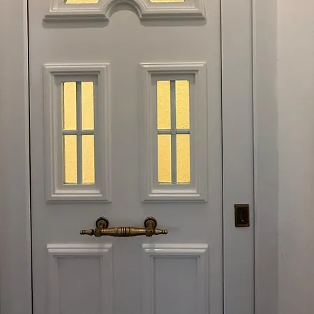Apartment Neoclassical In Kadmia