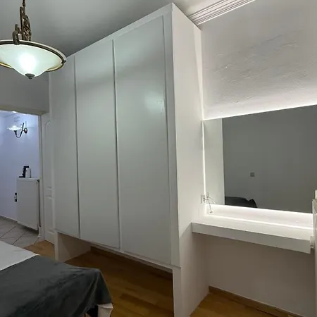 Neoclassical In Kadmia Διαμέρισμα Θήβα